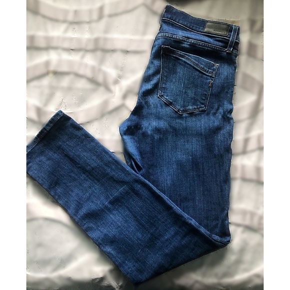Express Skinny Jeans- Mid Rise - Picture 3 of 7